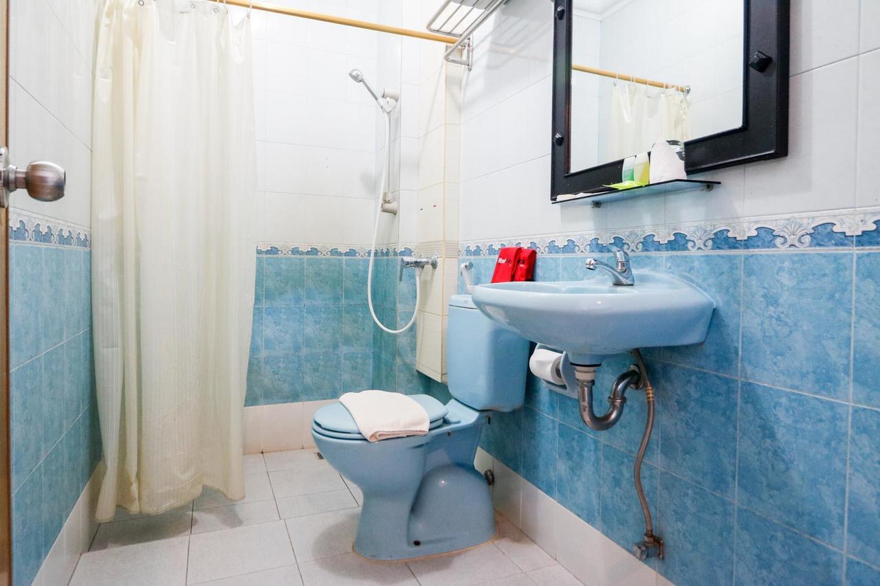 Reddoorz Plus @ Jalan Dr Sutomo Pekanbaru Exterior foto